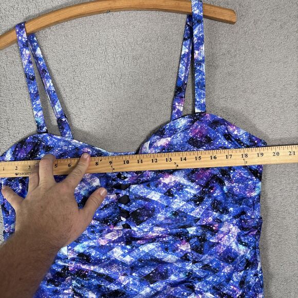 Torrid Women’s Bathing Suit Top Size L Cosmic Space Tankini Tummy Control Adjust - Picture 4 of 12